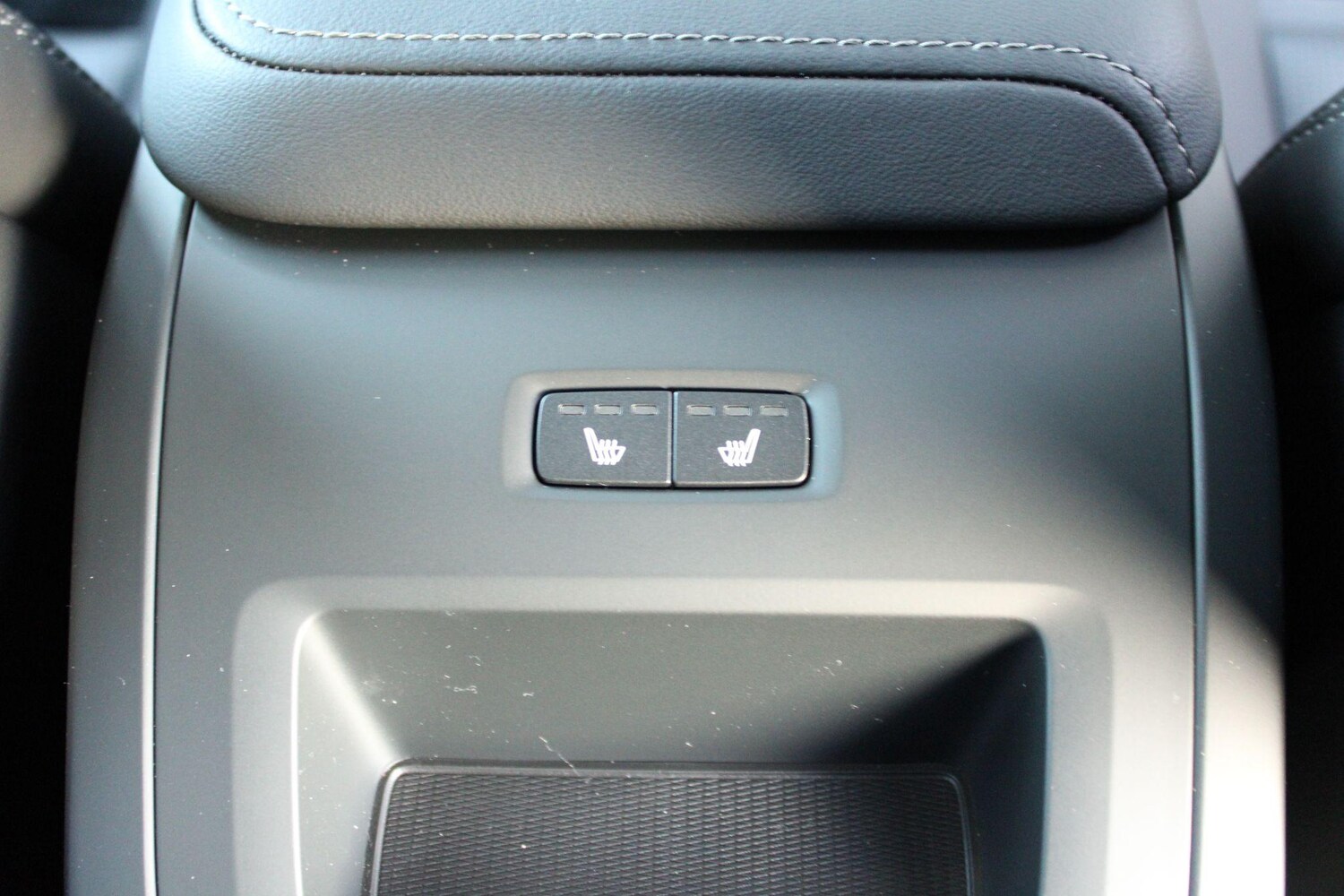 Used Volvo XC60 2024 for sale - 76936157: Photo 19