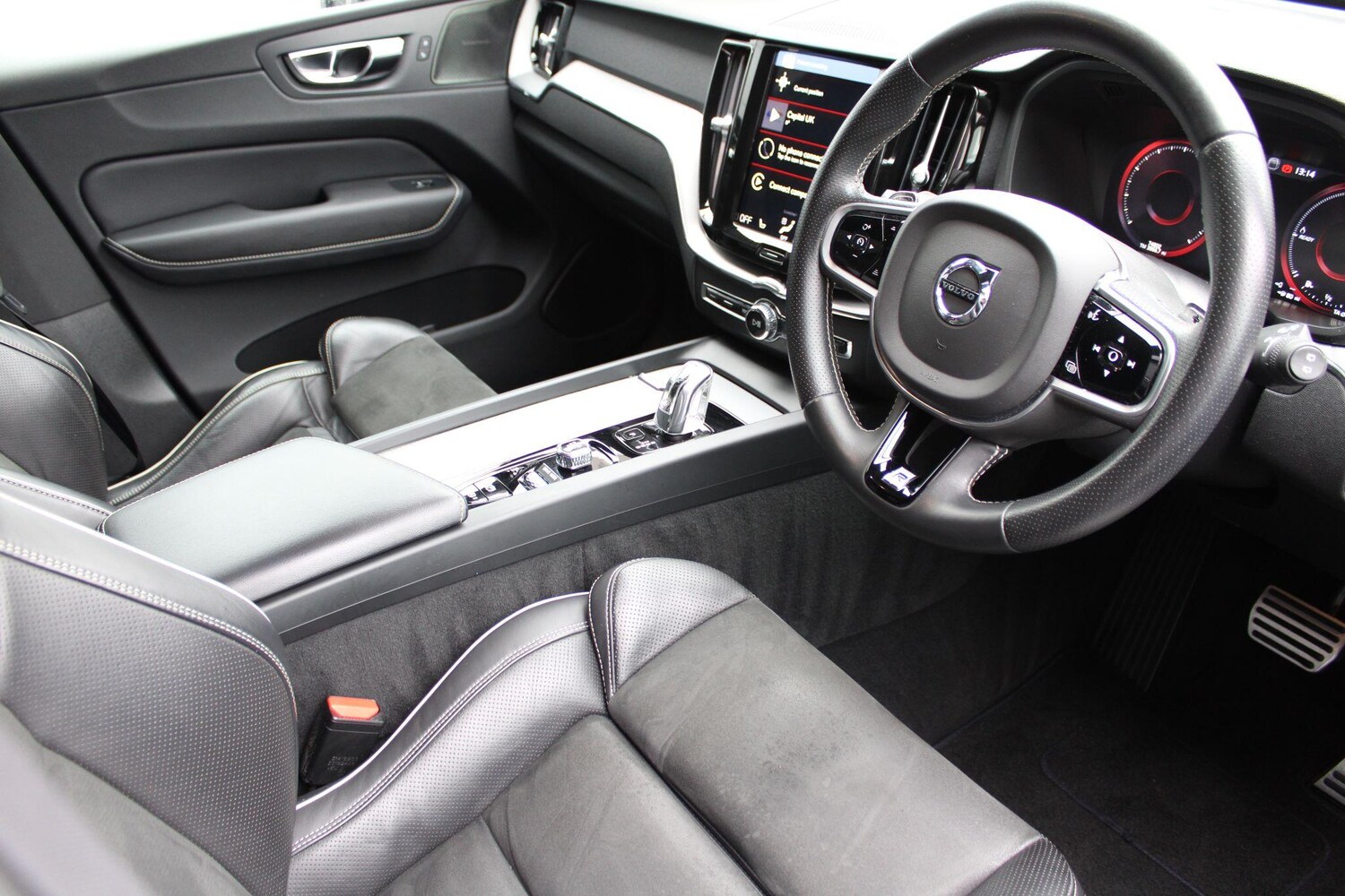 Used Volvo XC60 2019 for sale - 77441353: Photo 11