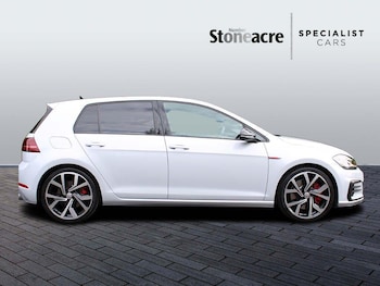 Used Volkswagen Golf 2018 for sale - 75720362: Photo