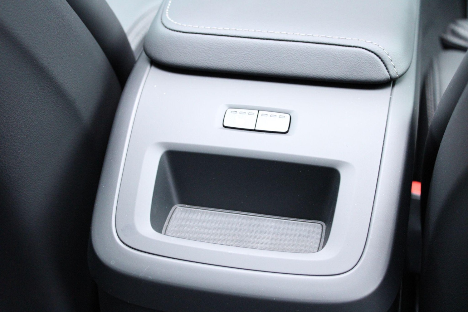 Used Volvo XC60 2024 for sale - 76953524: Photo 35