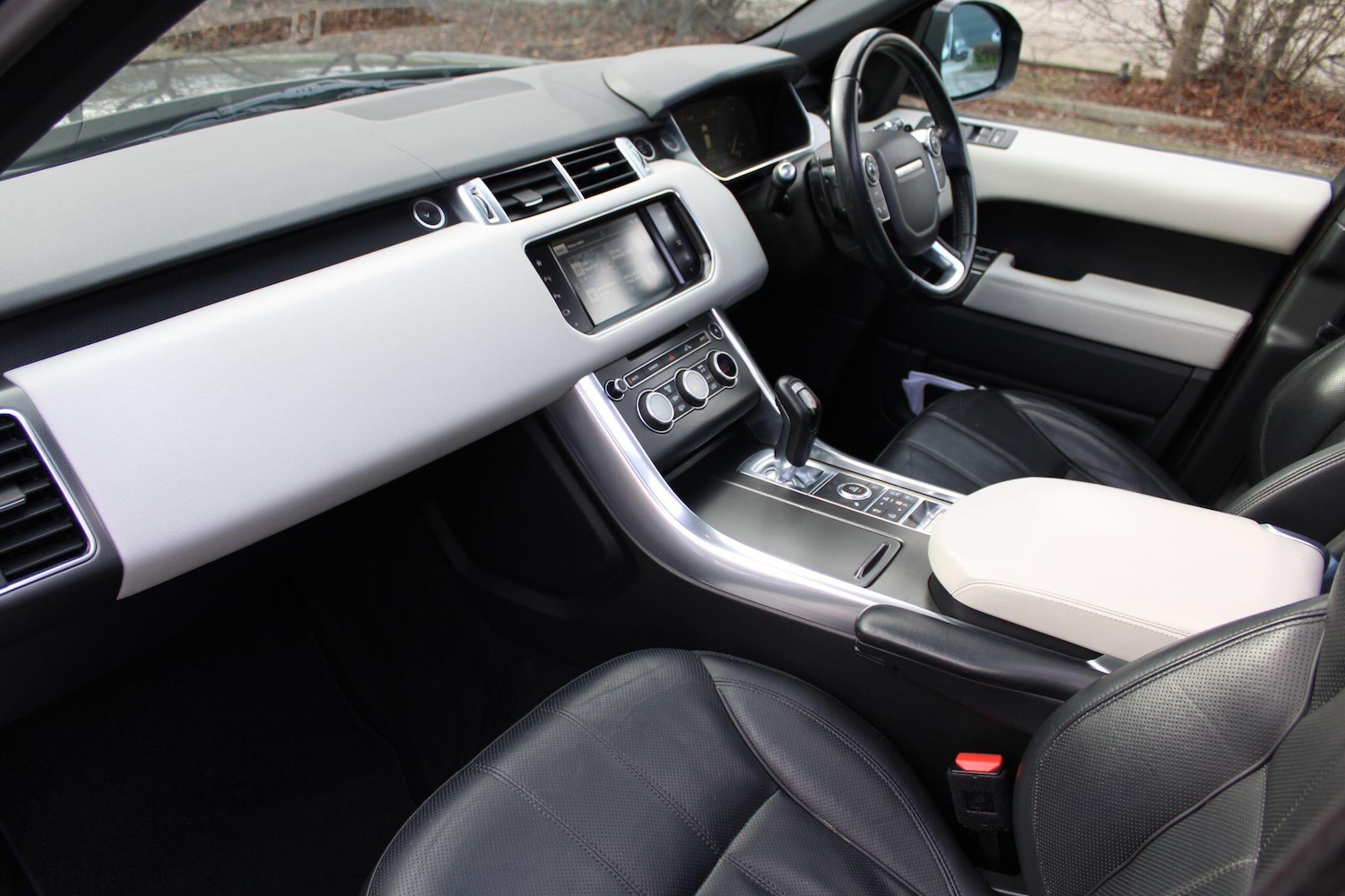 Used Land Rover Range Rover Sport 2015 for sale - 77723910: Photo 10