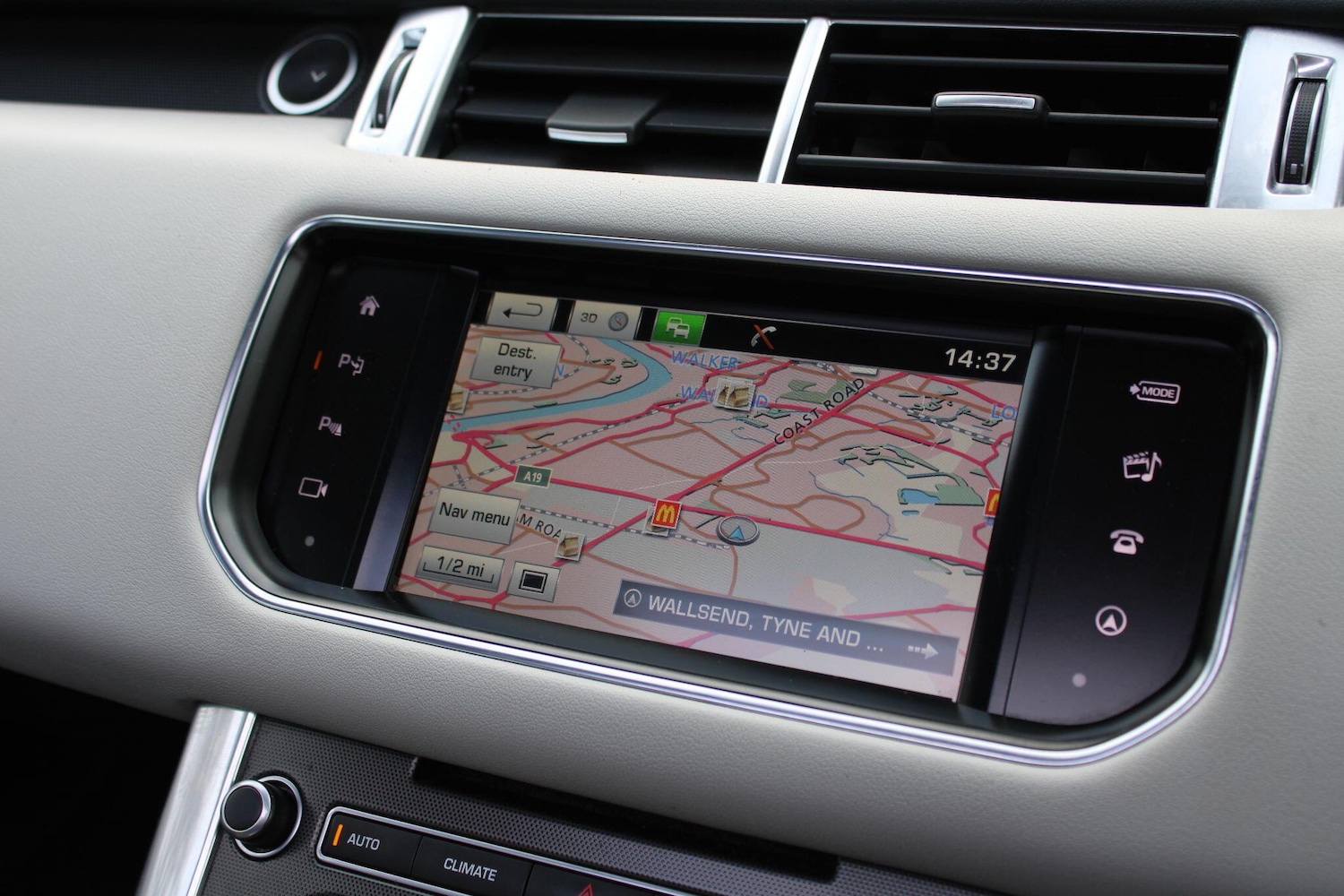 Used Land Rover Range Rover Sport 2015 for sale - 77723910: Photo 20