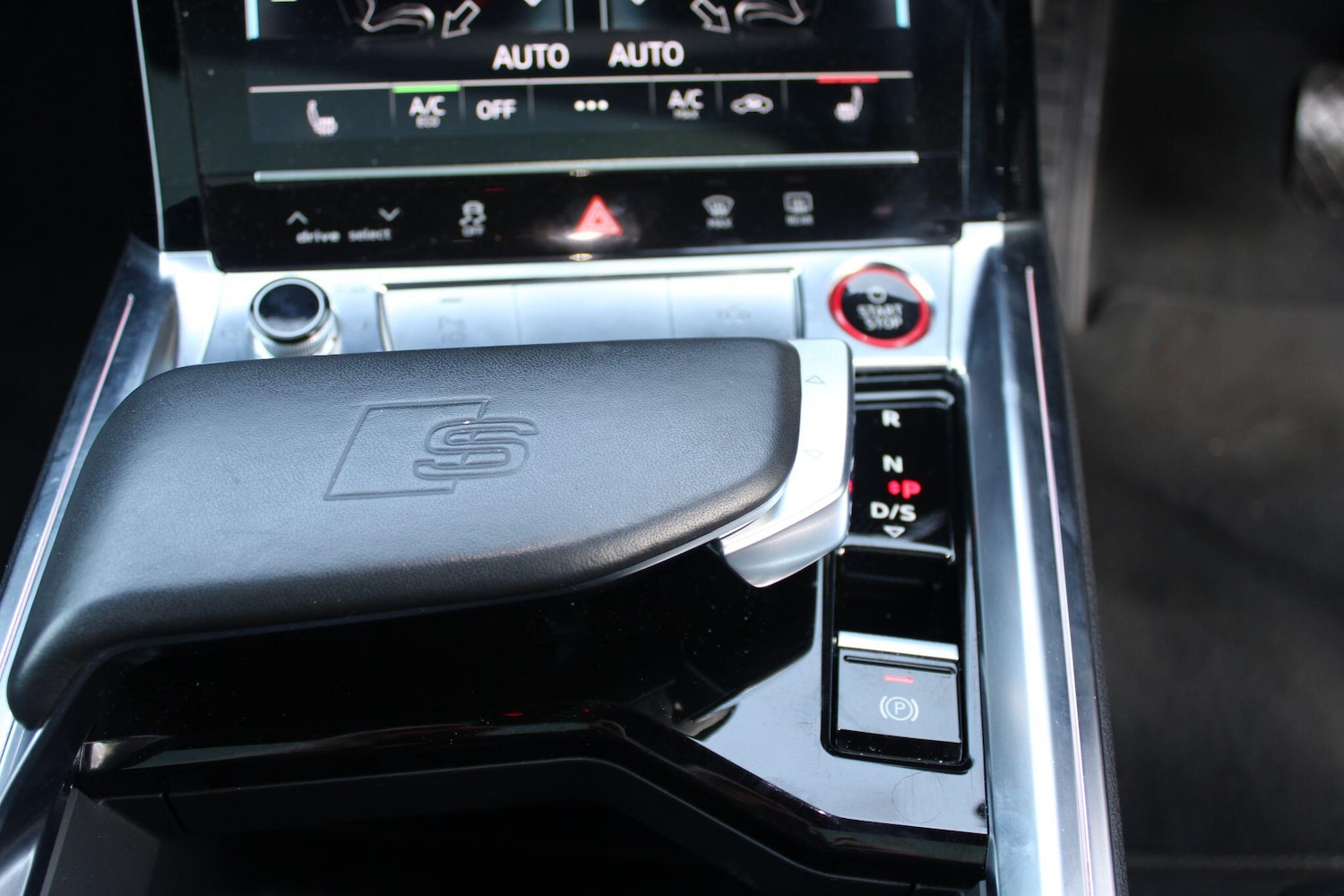 Used Audi e-tron S for sale - 76839289: Photo 15