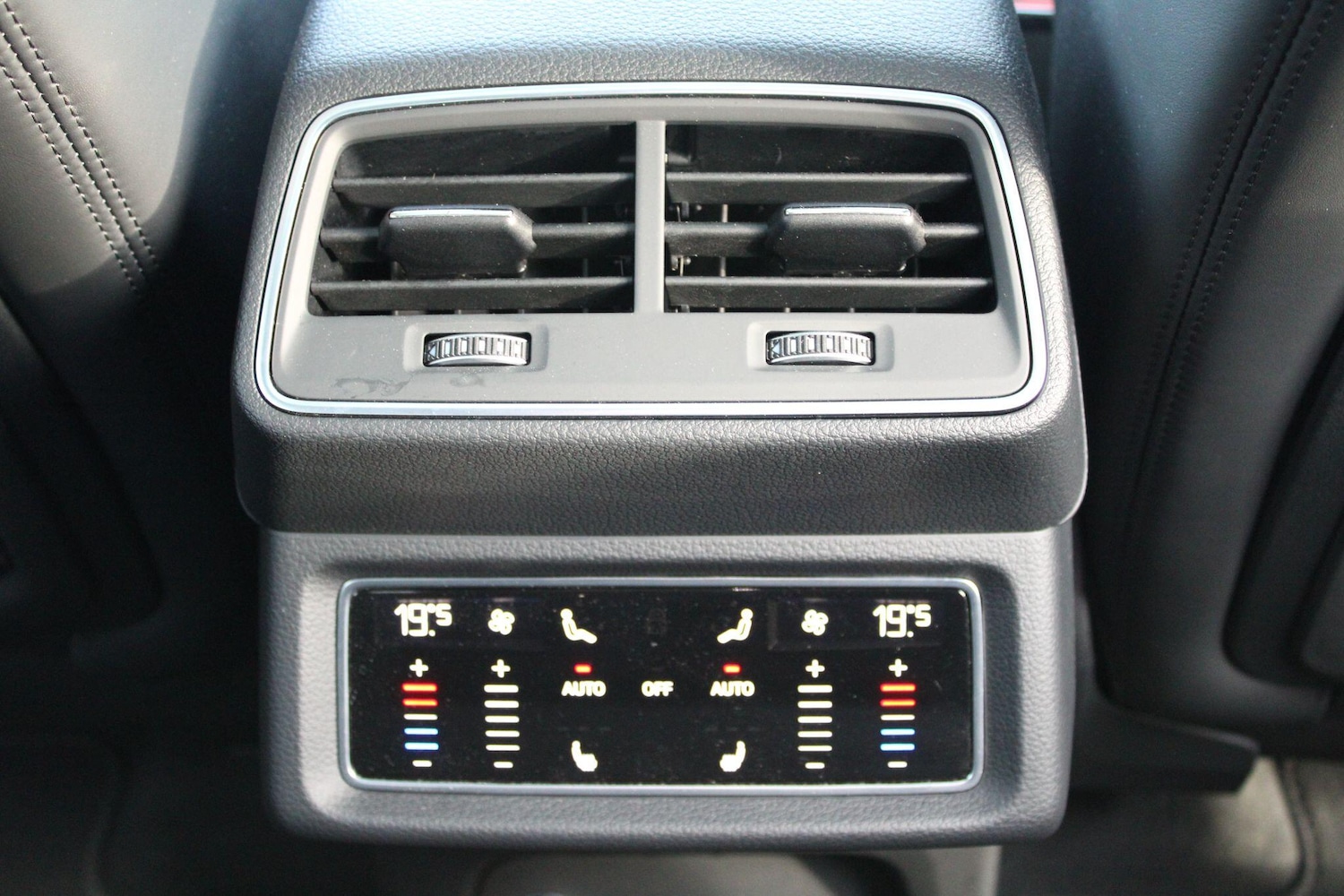 Used Audi e-tron S for sale - 76839289: Photo 16