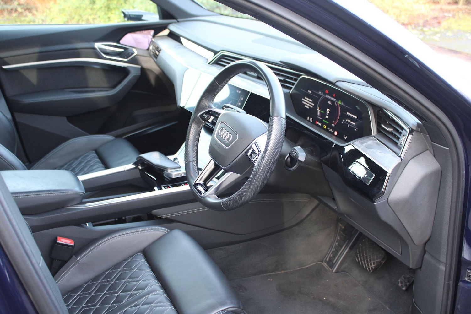 Used Audi e-tron S for sale - 76839289: Photo 9