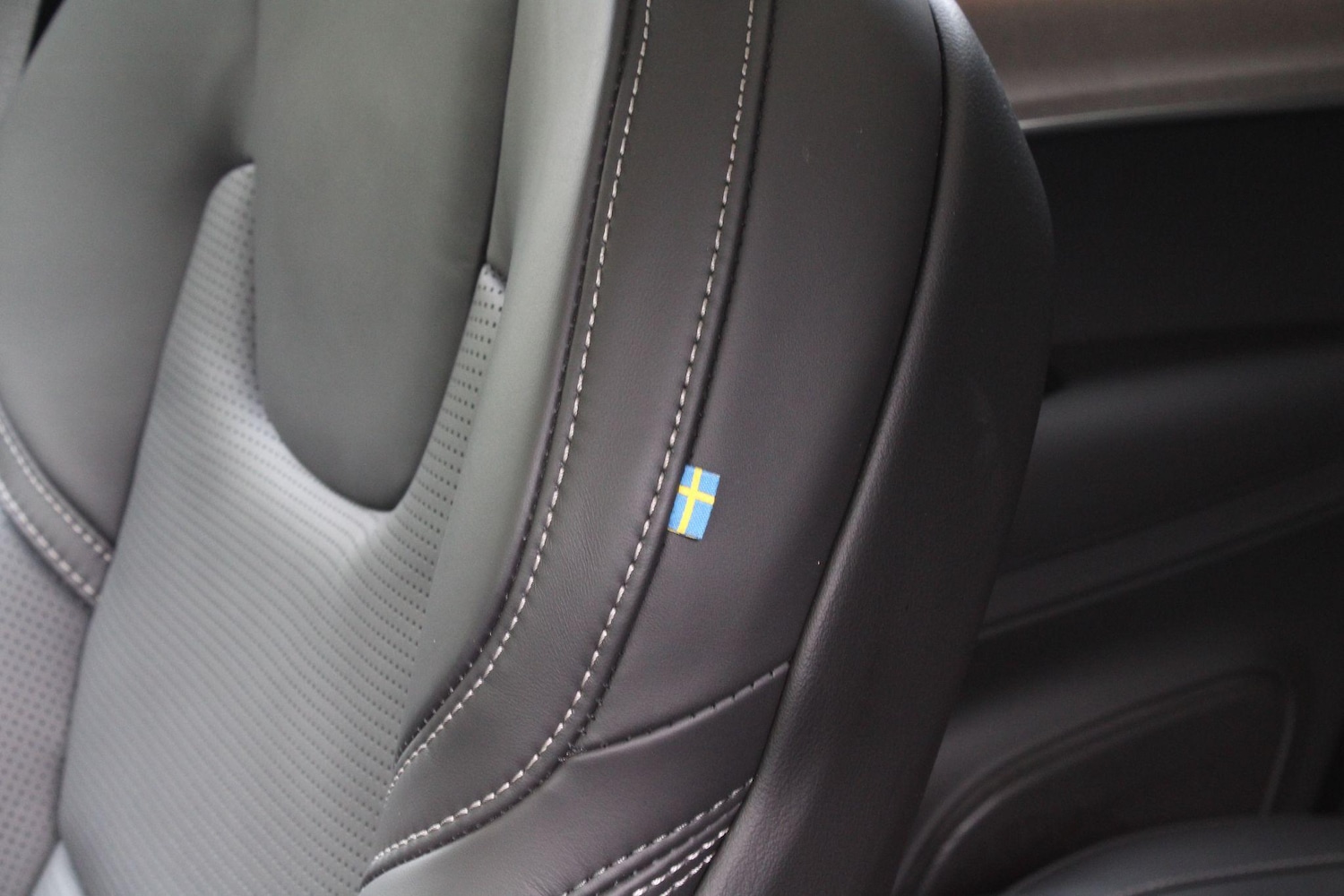 Used Volvo XC90 2025 for sale - 76371221: Photo 35