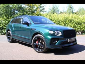 (72) - 4.0 V8 Base SUV 5dr Petrol Auto 4WD Euro 6 (s/s) (550 ps)