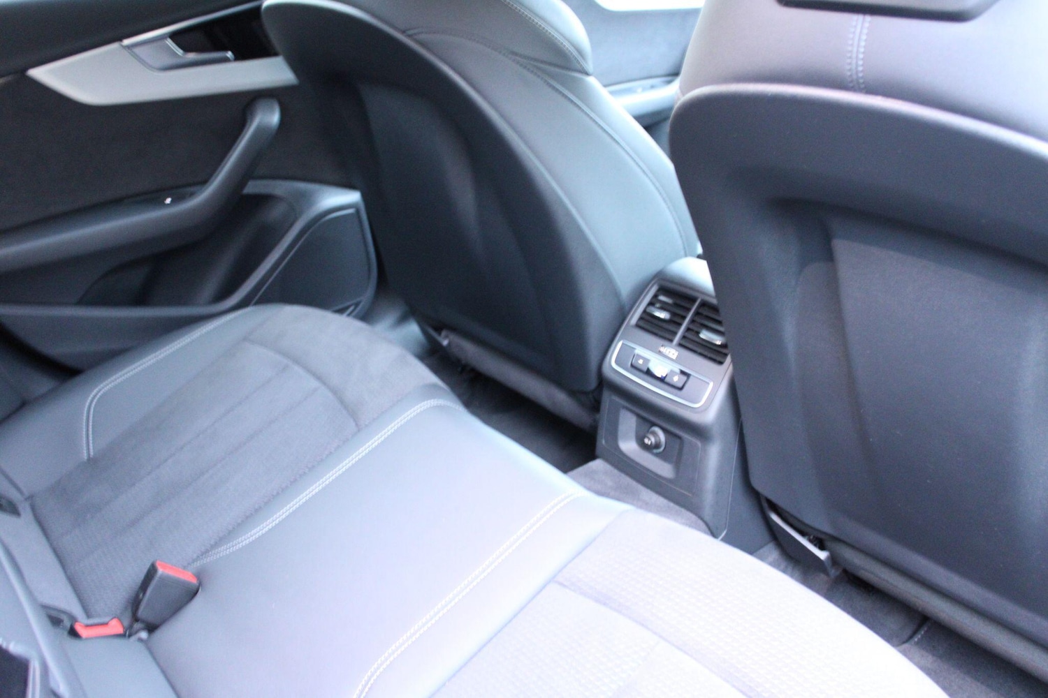 Used Audi A4 2023 for sale - 77108847: Photo 14