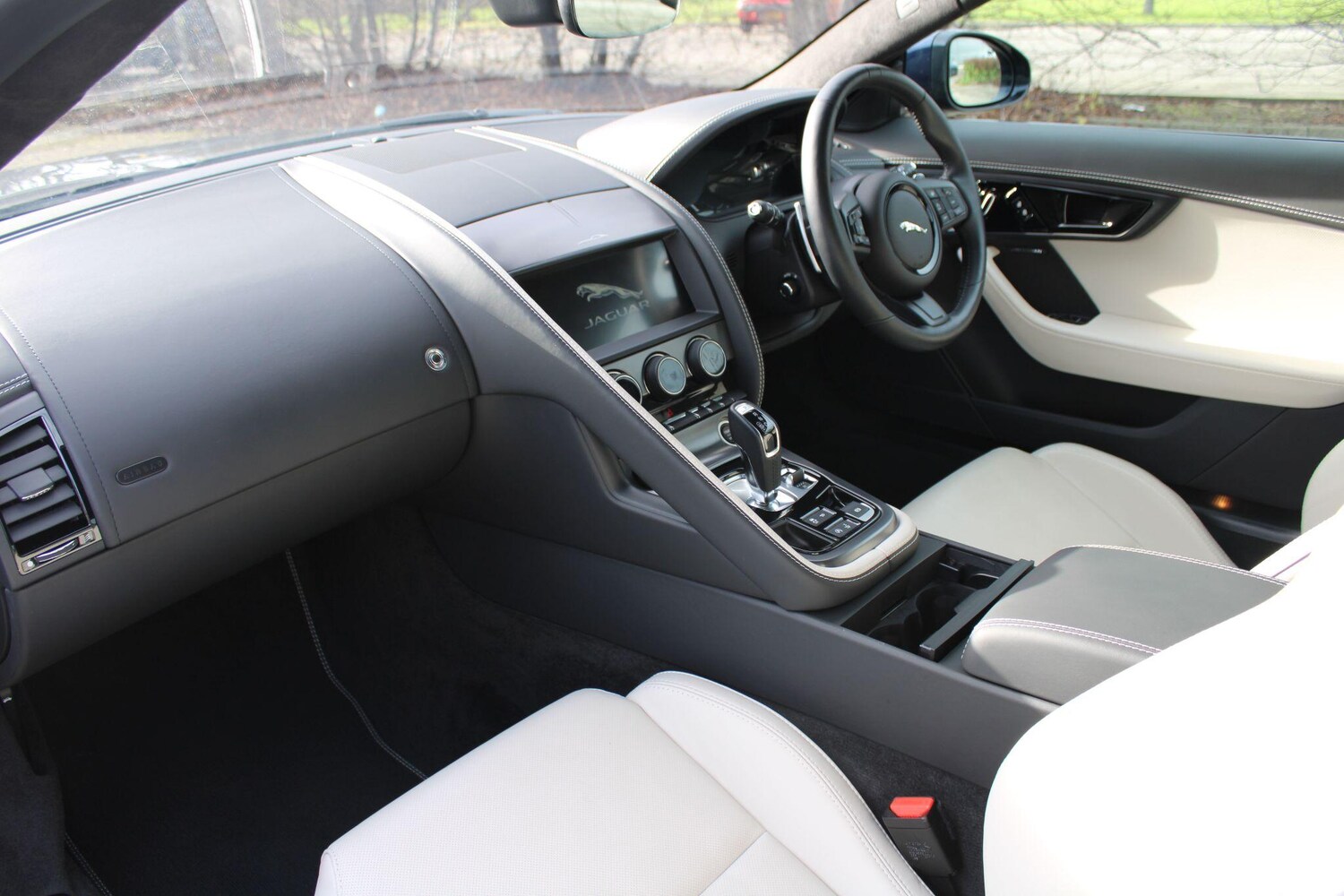 Used Jaguar F-Type for sale - 77710554: Photo 10