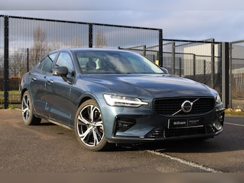 (73) - 2.0 B5 MHEV Plus Auto AWD Euro 6 (s/s) 4dr