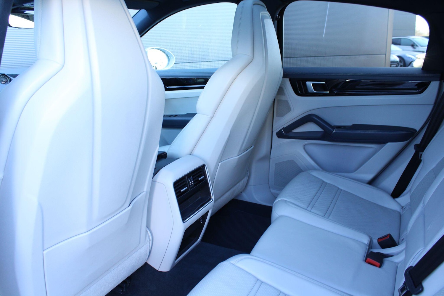 Used Porsche Cayenne 2019 for sale - 77537416: Photo 14