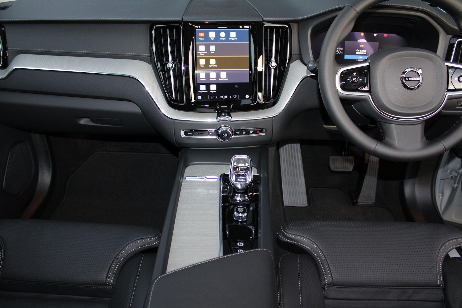 Used Volvo XC60 2024 for sale - 76408486: Photo 9