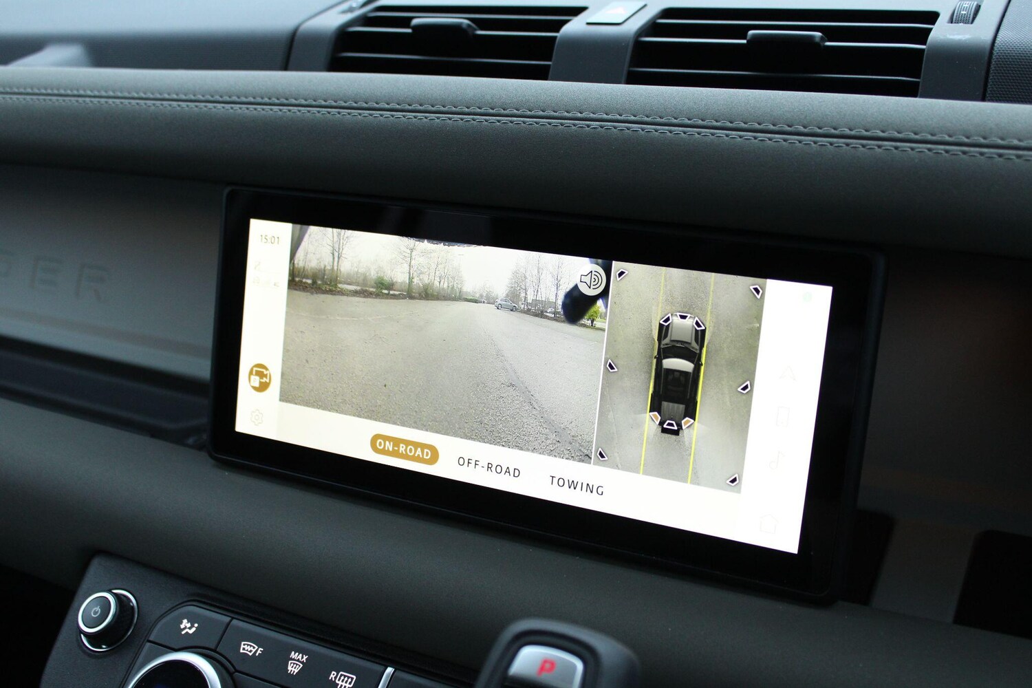 Used Land Rover Defender 2023 for sale - 77479308: Photo 37