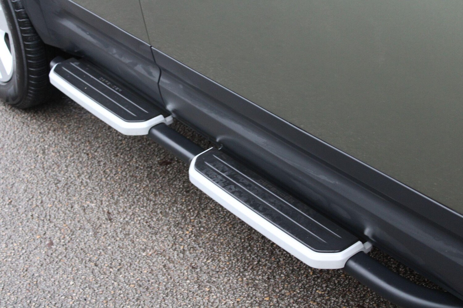 Used Land Rover Defender 2023 for sale - 77479308: Photo 48