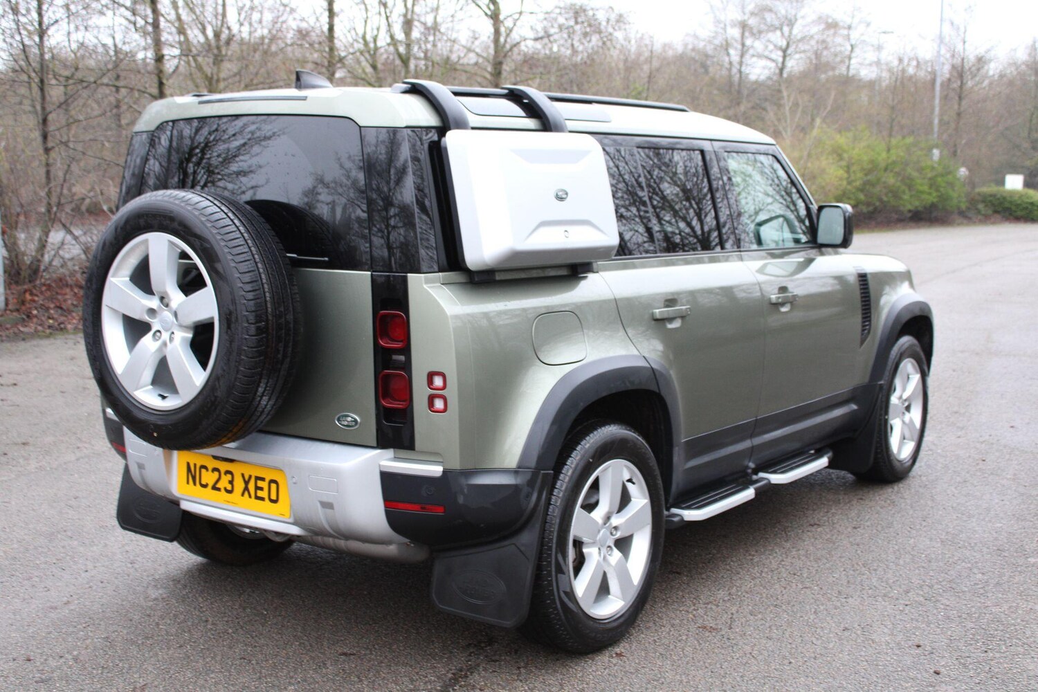 Used Land Rover Defender 2023 for sale - 77479308: Photo 8