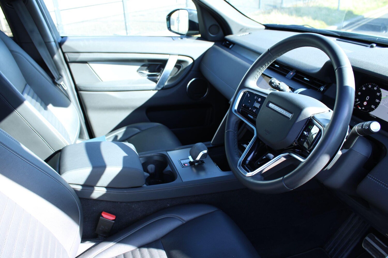 Used Land Rover Discovery Sport for sale - 77925585: Photo 14