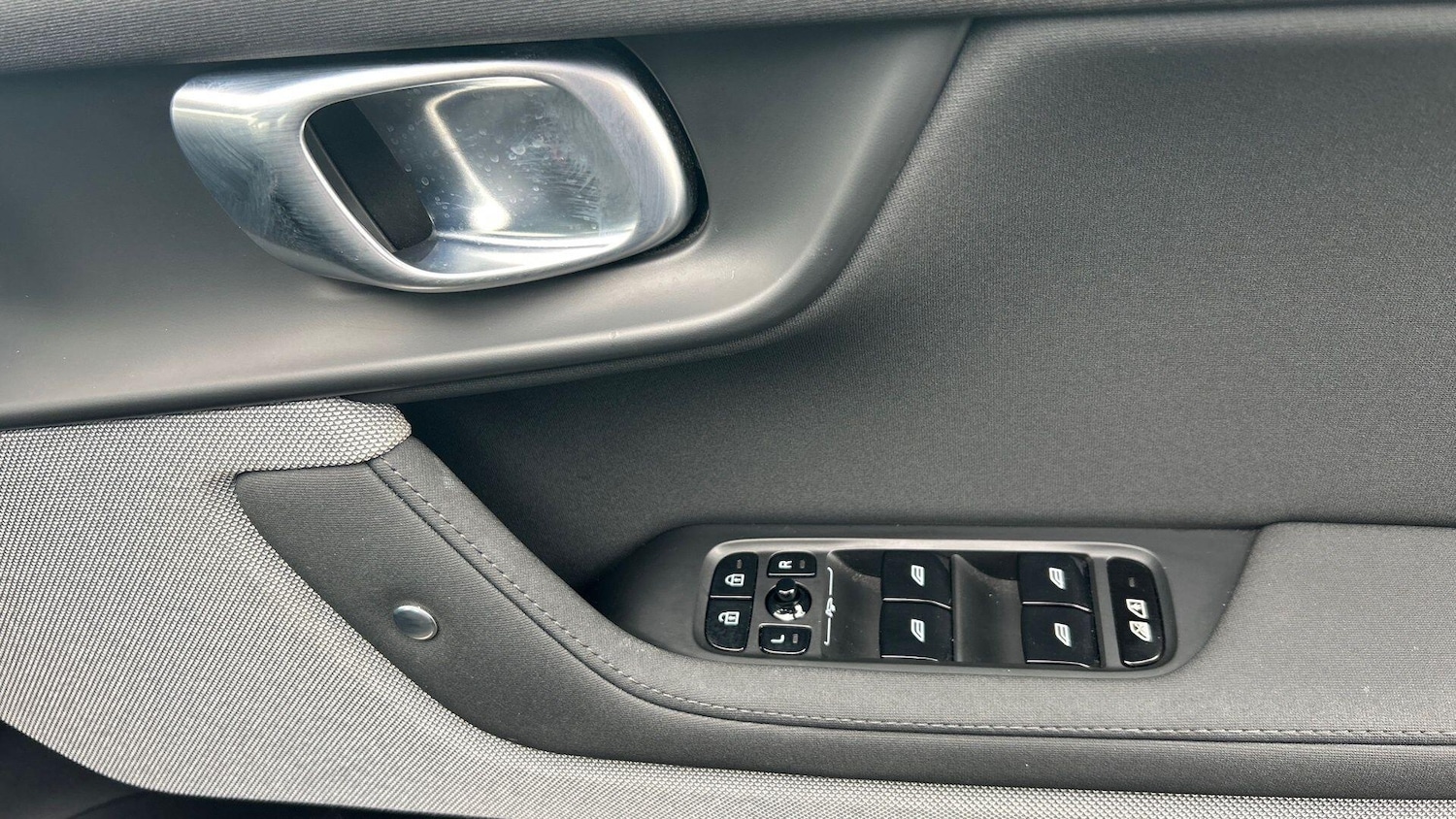 Used Polestar Polestar 2 2023 for sale - 78116608: Photo 32