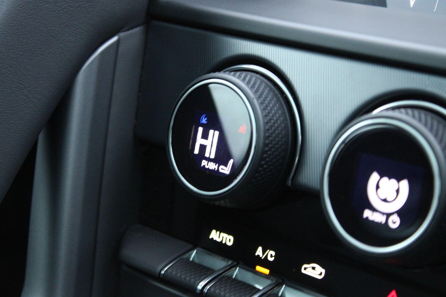 Used Jaguar F-Type for sale - 77456308: Photo 14