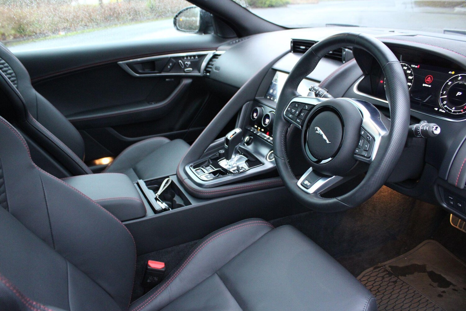 Used Jaguar F-Type for sale - 77456308: Photo 9