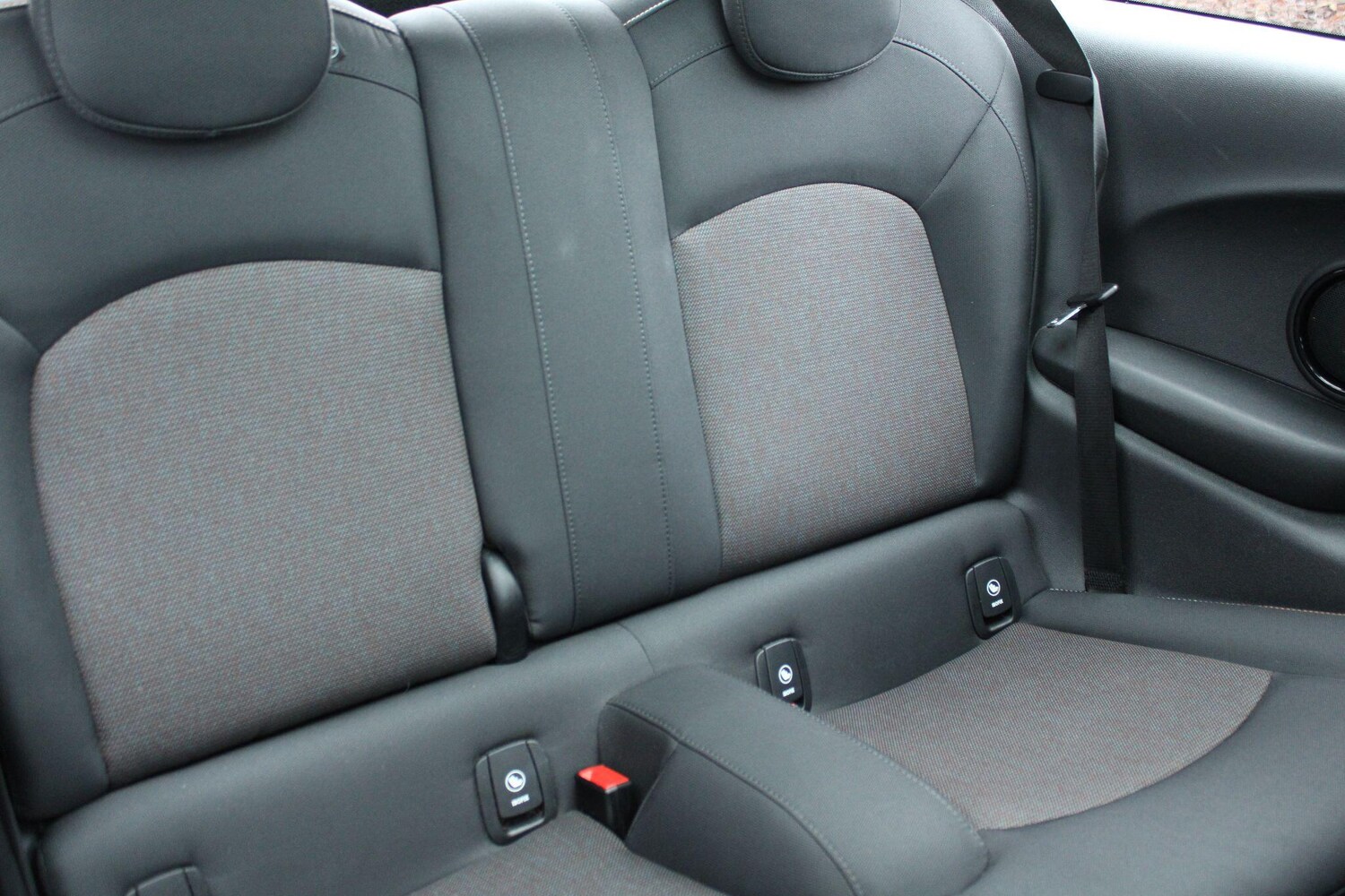 Used MINI Hatch 2017 for sale - 77524756: Photo 17