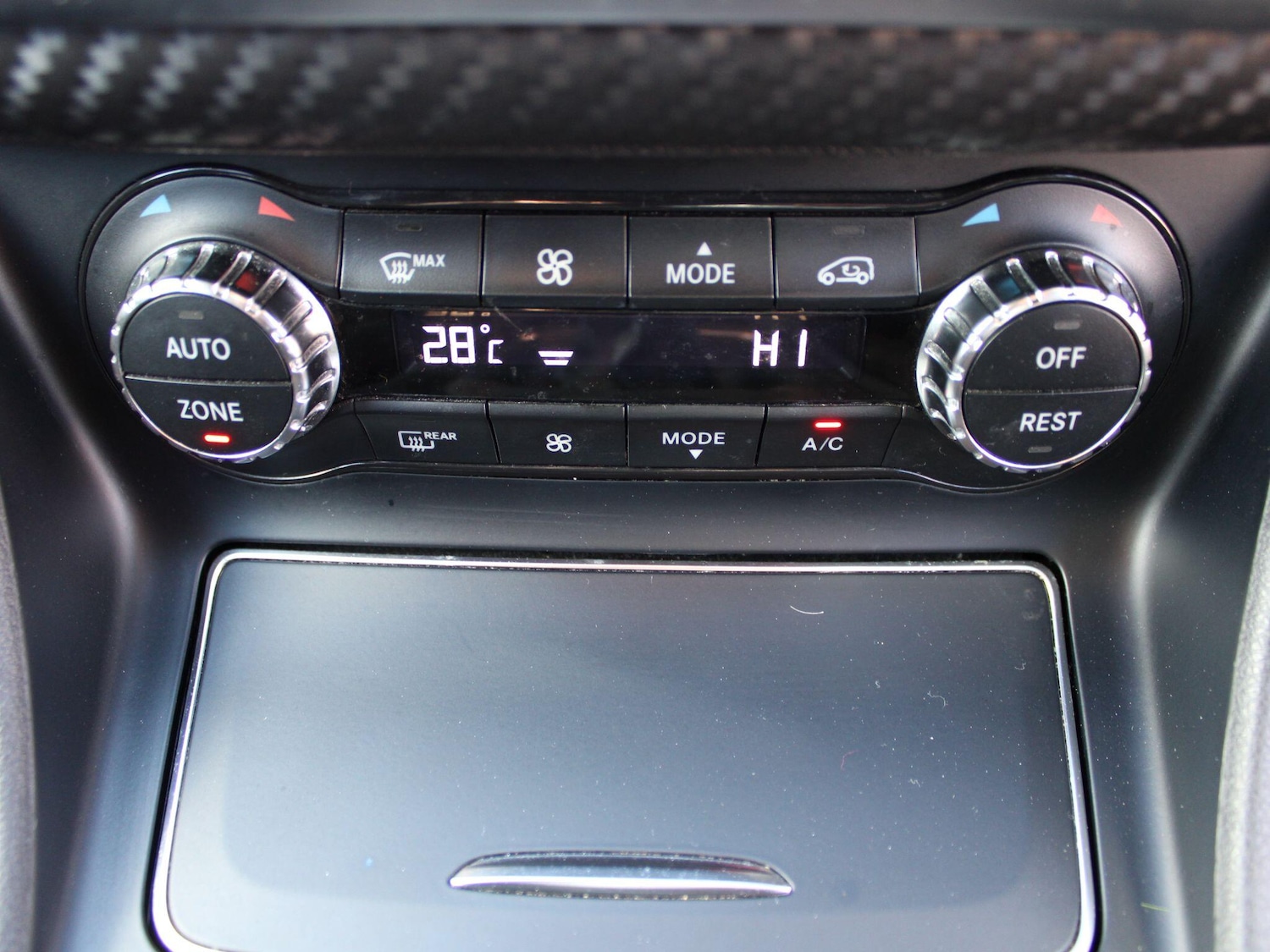 Used Mercedes-Benz A-Class for sale - 77215030: Photo 29