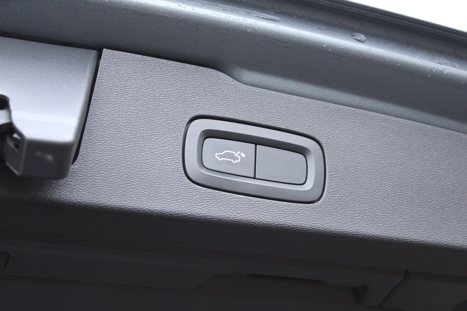 Used Volvo V60 2021 for sale - 77510395: Photo 16