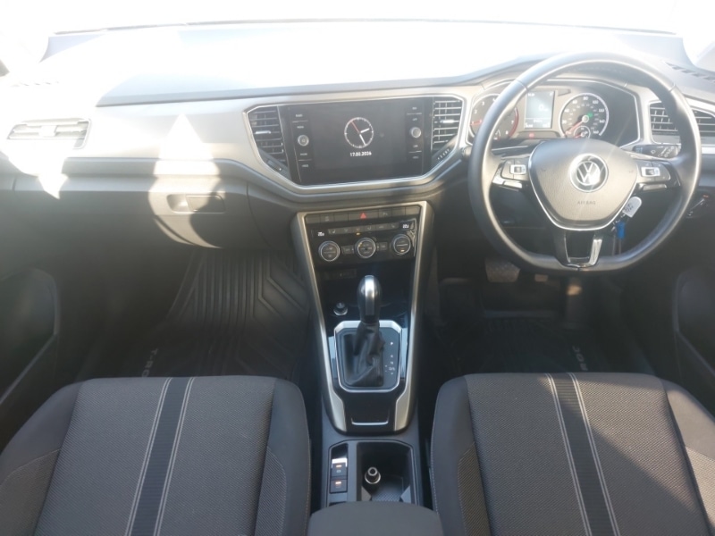 Used Volkswagen T-Roc 2021 for sale - 77580374: Photo 2