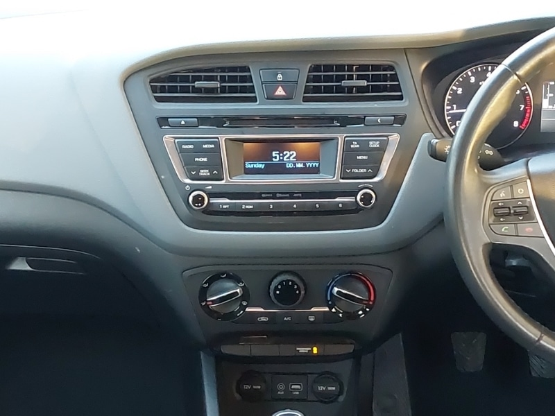 Used Hyundai i20 2016 for sale - 77105359: Photo 11