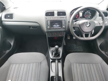 Used Volkswagen Polo 2017 for sale - 78441750: Photo