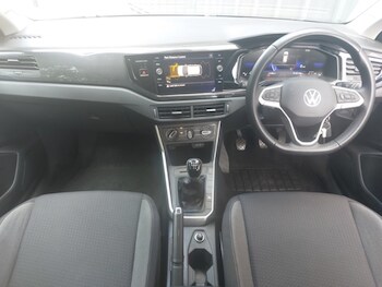 Used Volkswagen Polo 2024 for sale - 79274107: Photo