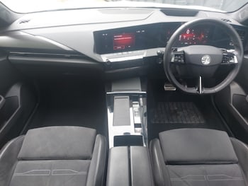 Used Vauxhall Astra 2023 for sale - 78660844: Photo