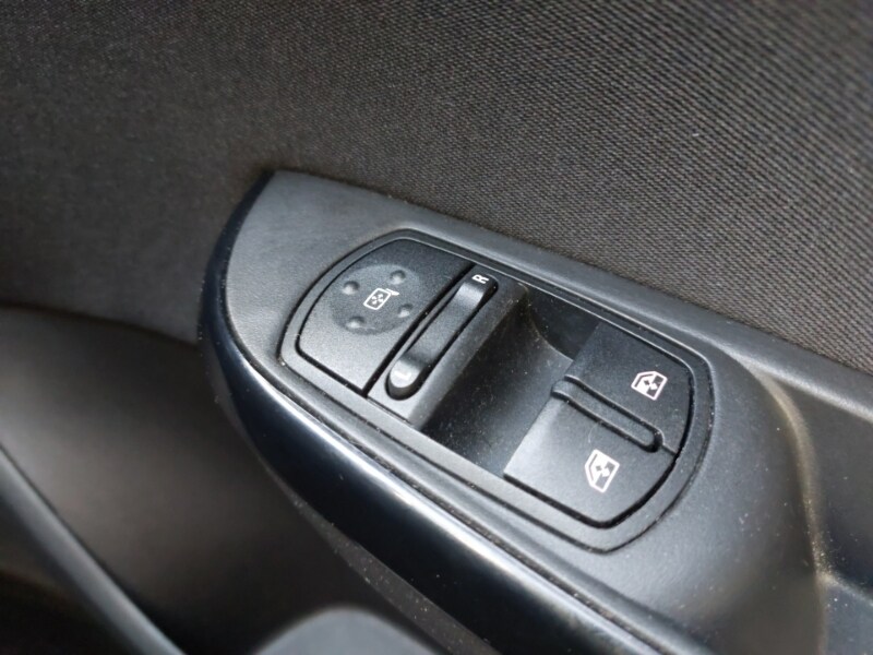 Used Vauxhall Corsa 2018 for sale - 77873981: Photo 18