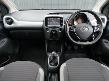 Used Toyota AYGO 2019 for sale - 78580097: Photo