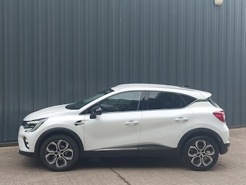 Used Renault Captur 2023 for sale - 79615405: Photo
