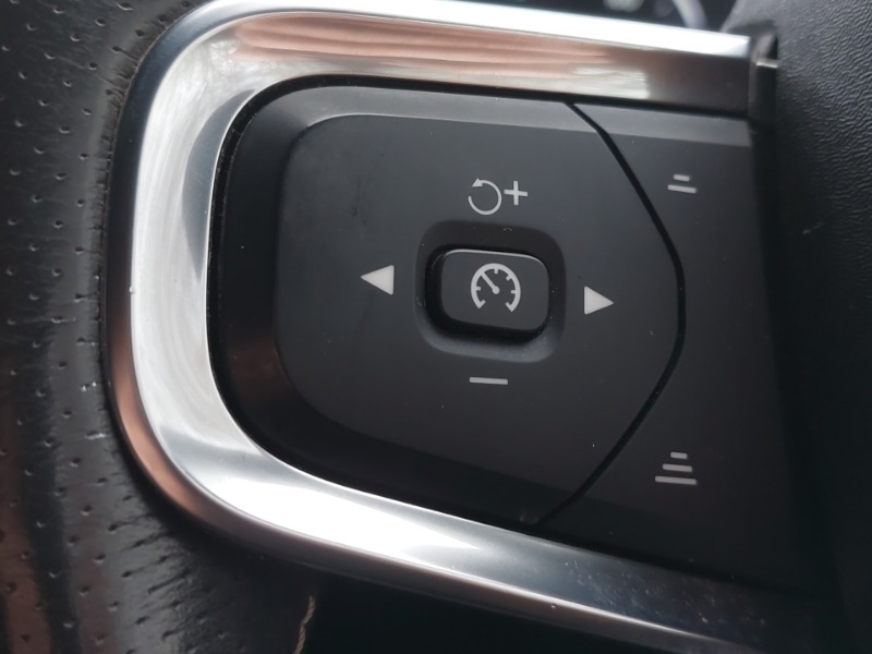 Used Volvo XC40 2020 for sale - 78112922: Photo 15