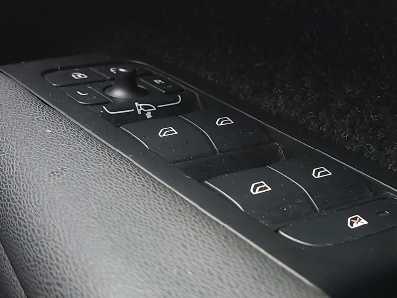 Used Volvo XC40 2020 for sale - 78112922: Photo 17