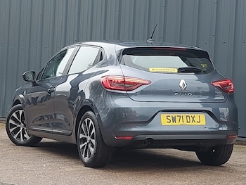Used Renault Clio 2021 for sale - 78225348: Photo