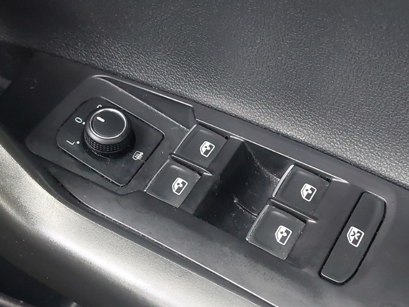 Used Volkswagen Polo 2020 for sale - 77933078: Photo 17