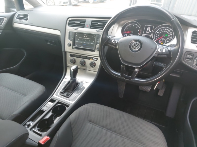 Used Volkswagen Golf 2017 for sale - 77999629: Photo 10