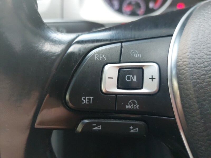 Used Volkswagen Golf 2017 for sale - 77999629: Photo 15