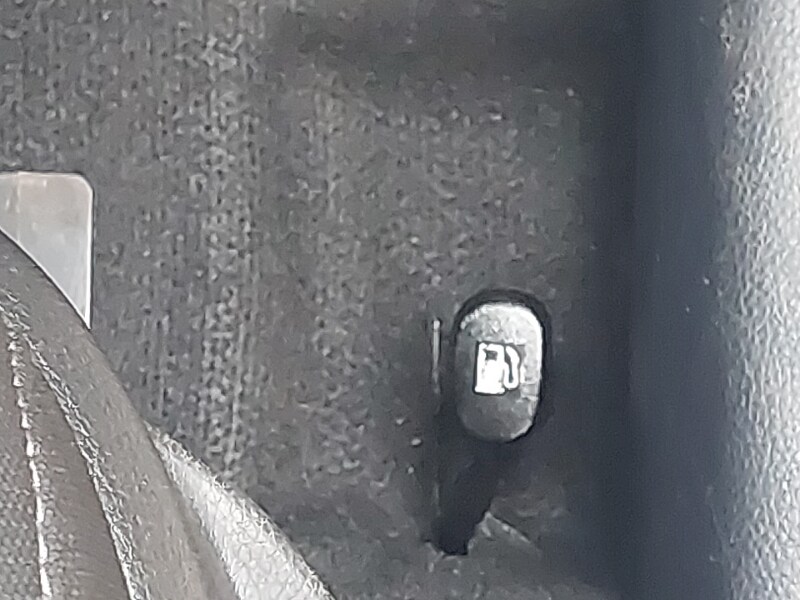 Used Kia Stonic 2023 for sale - 76556073: Photo 13