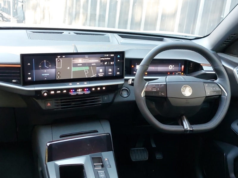 Used Vauxhall Grandland 2025 for sale - 76282027: Photo 2