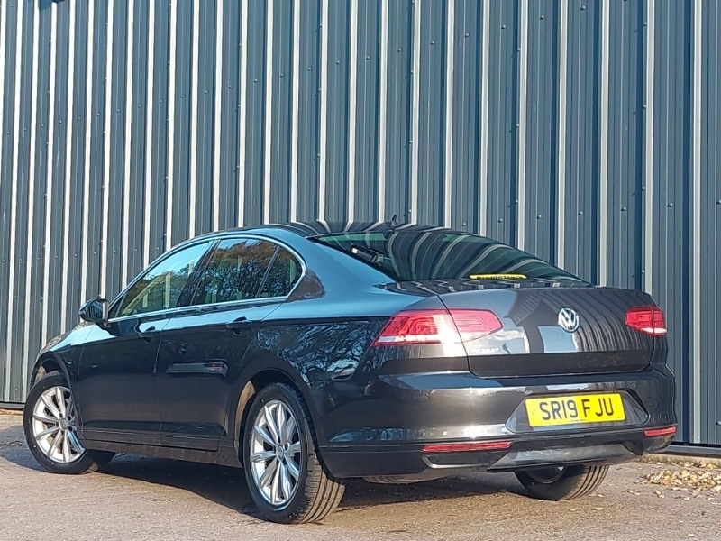 Used Volkswagen Passat 2019 for sale - 76579551: Photo 3