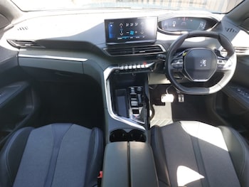 Used Peugeot 5008 2023 for sale - 78600564: Photo