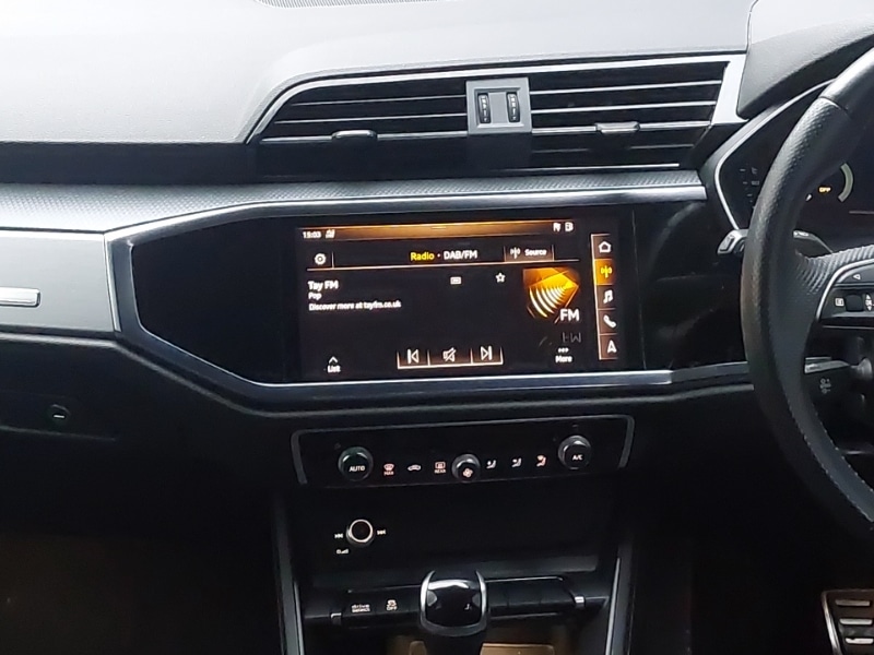 Used Audi Q3 2019 for sale - 76987415: Photo 11