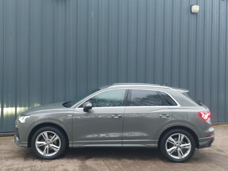 Used Audi Q3 2019 for sale - 76987415: Photo 4