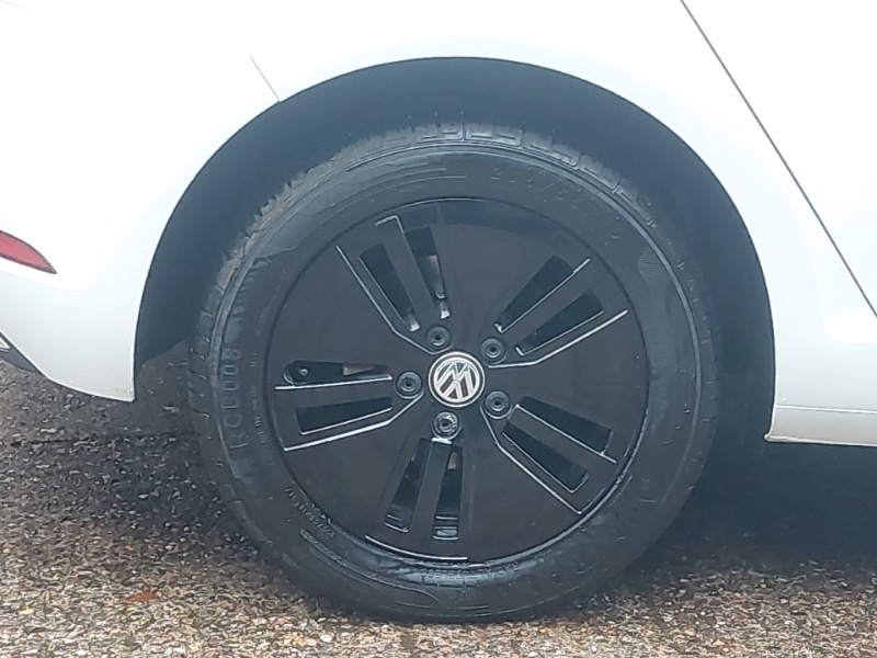 Used Volkswagen Golf 2019 for sale - 76369752: Photo 14