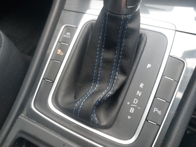 Used Volkswagen Golf 2019 for sale - 76369752: Photo 15
