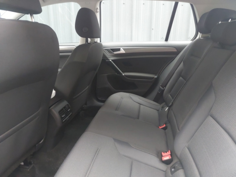 Used Volkswagen Golf 2019 for sale - 76369752: Photo 6
