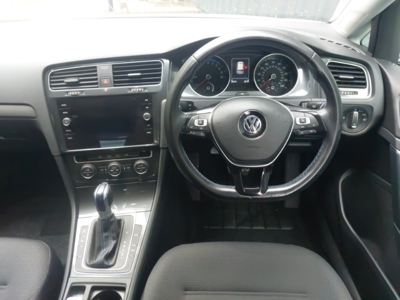 Used Volkswagen Golf 2019 for sale - 76369752: Photo 7